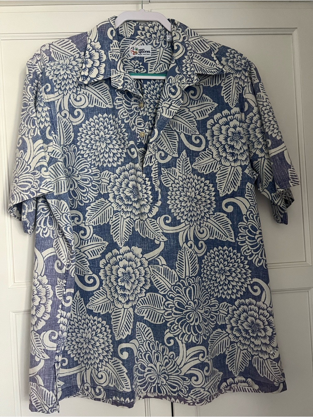 reyn spooner Blue and White Floral Camp Shirt